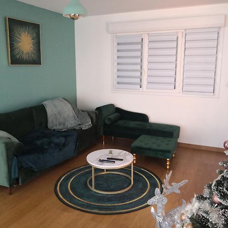 Maison Individuelle, Campagne, 3 Chambres, Baignoire Balneo 2 Places Genech Exterior photo